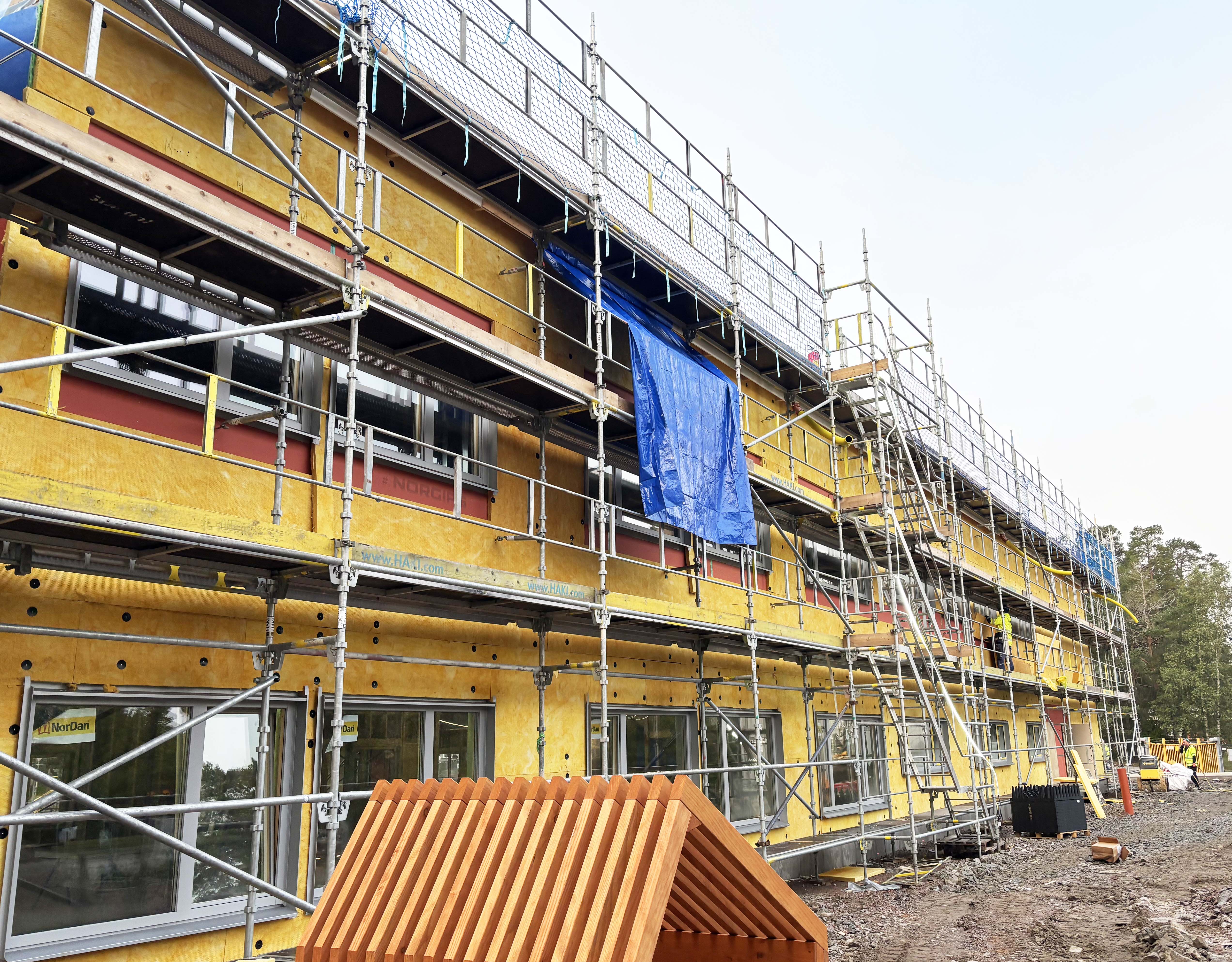 Väggarbeten på en ny förskola som håller på att byggas.